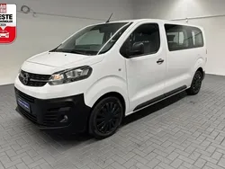 Weiß (jade weiss/arktis weiss) Gebraucht 2020 Opel Vivaro Van | 21.480 € (Teuer)