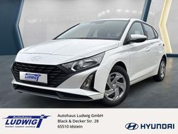Weiß Neu 2025 Hyundai i20 Select Limousine | 17.500 € (Fairer Preis)