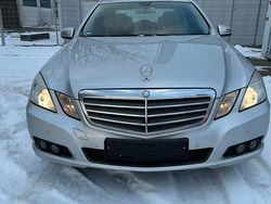 Silber Gebraucht 2010 Mercedes E220 Limousine | 7.100 € (Guter Preis)