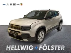 Stone grey metallic clear coat Neu 2024 Jeep Avenger EV Altitude SUV | 32.790 € (Guter Preis)