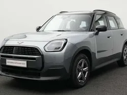 Grün Gebraucht 2024 Mini Countryman Classic SUV | 31.184 € (Guter Preis)
