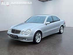 Silber Gebraucht 2005 Mercedes E350 Limousine | 12.990 €