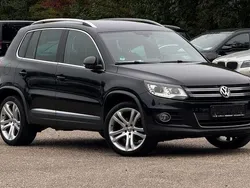 Deep black perleffekt Gebraucht 2014 VW Tiguan Exclusive SUV | 12.499 € (Guter Preis)