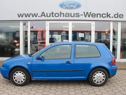 Blau Gebraucht 2000 VW Golf IV Limousine | 1.470 € (Guter Preis)