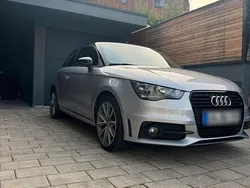Silber Gebraucht 2015 Audi A1 S-Line Kleinwagen | 7.250 €