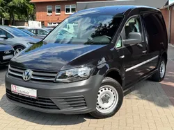 Schwarz Gebraucht 2017 VW Caddy Van / Kleinbus | 12.500 € (Fairer Preis)