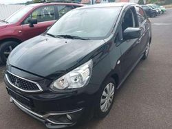 Schwarz Gebraucht 2017 Mitsubishi Space Star Top Limousine | 8.580 € (Fairer Preis)