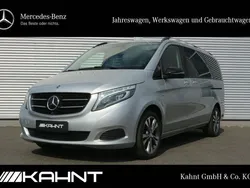 Silber Gebraucht 2017 Mercedes V250 Avantgarde Edition Van / Kleinbus | 42.790 € (Fairer Preis)