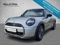 Silber Gebraucht 2024 Mini Cooper Essential Kleinwagen | 27.555 € (Fairer Preis)