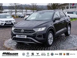 Schwarz Gebraucht 2024 VW T-Roc Life SUV | 28.295 € (Guter Preis)