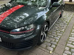 Grau Gebraucht 2016 VW Golf VII GTI Limousine | 14.250 € (Fairer Preis)
