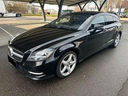 Schwarz Gebraucht 2013 Mercedes CLS350 Shooting Brake AMG line Kombi | 8.800 € (Superpreis)
