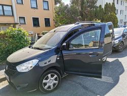 Grau Gebraucht 2017 Dacia Dokker Ambiance Van | 7.900 € (Fairer Preis)