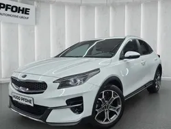 Weiss Gebraucht 2020 Kia XCeed Xdition SUV | 21.450 € (Fairer Preis)