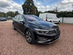 Schwarz Gebraucht 2020 VW Passat Alltrack Kombi | 26.200 € (Fairer Preis)
