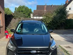 Grau Gebraucht 2018 Ford Escape SUV | 9.500 €