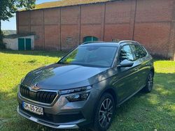 Grau Gebraucht 2022 Skoda Kamiq ScoutLine SUV | 17.700 € (Fairer Preis)