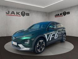 Deep ocean metallic Gebraucht 2024 VinFast VF 6 Eco SUV | 29.900 €
