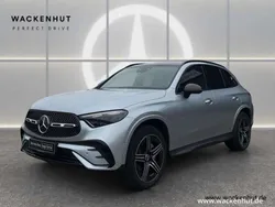 Silber Gebraucht 2024 Mercedes GLC400d AMG SUV | 71.900 € (Fairer Preis)