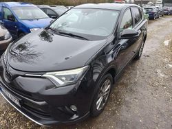 Schwarz Gebraucht 2017 Toyota RAV4 Edition-S SUV | 12.470 € (Fairer Preis)