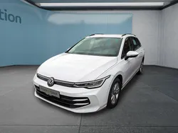 Weiß Gebraucht 2024 VW Golf VIII Kombi | 23.699 € (Guter Preis)