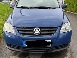 Blau Gebraucht 2005 VW Fox Kleinwagen | 1.650 € (Fairer Preis)