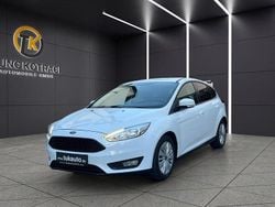Frostweiß Gebraucht 2017 Ford Focus Business Edition Limousine | 7.400 € (Fairer Preis)