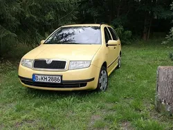 Gelb Gebraucht 2004 Skoda Fabia Comfort Kombi | 600 € (Guter Preis)