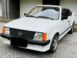 Weiß Gebraucht 1982 Opel Kadett Cabrio | 4.480 €