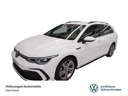 Weiß Gebraucht 2023 VW Golf VIII R-line Kombi | 31.890 € (Superpreis)