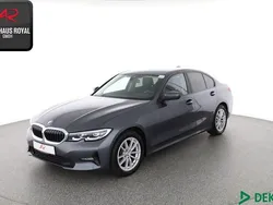 Grau Gebraucht 2021 BMW 318 M Sport Limousine | 29.880 € (Guter Preis)