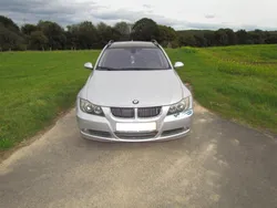 Silber Gebraucht 2005 BMW 325 Kombi | 5.000 €
