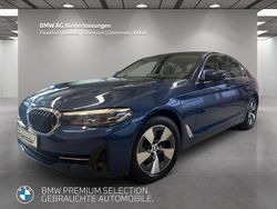 Blau Gebraucht 2022 BMW 520 Sport Line Limousine | 35.880 € (Fairer Preis)