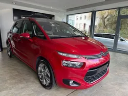 Rot Gebraucht 2016 Citroën C4 SpaceTourer Exclusive Van / Kleinbus | 8.990 € (Guter Preis)