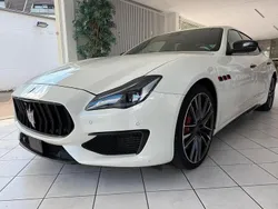 Bianco alpi Gebraucht 2020 Maserati Quattroporte Limousine | 99.890 €