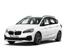 Weiß Gebraucht 2018 BMW 225 Active Tourer Sport Line Van / Kleinbus | 16.930 € (Etwas zu teuer)