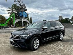 Schwarz Gebraucht 2022 VW Tiguan Allspace SUV | 31.500 € (Etwas zu teuer)