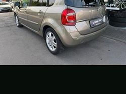 Gold Gebraucht 2008 Renault Grand Modus Van / Kleinbus | 2.500 €
