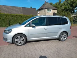 Silber Gebraucht 2011 VW Touran Highline Van / Kleinbus | 8.495 € (Fairer Preis)