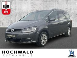 Grau Gebraucht 2013 VW Sharan Van / Kleinbus | 12.990 € (Fairer Preis)