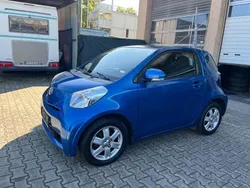 Blau Gebraucht 2011 Toyota iQ Basis Kleinwagen | 2.990 € (Guter Preis)