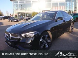 Schwarz Gebraucht 2023 Mercedes C200 Avantgarde Limousine | 33.900 € (Guter Preis)