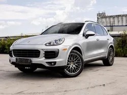 Silber Gebraucht 2017 Porsche Cayenne Platinum Edition SUV | 24.999 €