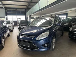 Blau Gebraucht 2011 Ford Grand C-Max Titanium Van / Kleinbus | 4.990 € (Teuer)