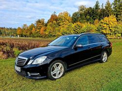 Schwarz Gebraucht 2013 Mercedes E350 Avantgarde Limousine | 14.900 € (Fairer Preis)