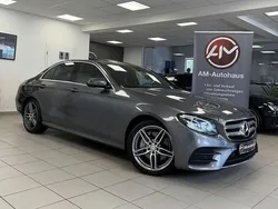 Selenitgrau metallic Gebraucht 2018 Mercedes E220 AMG line Limousine | 25.999 € (Fairer Preis)