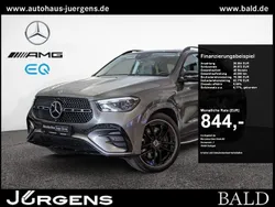 Grau selenite grey metallic Gebraucht 2024 Mercedes GLE450 AMG AMG SUV | 89.550 € (Superpreis)