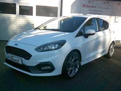 Weiß Gebraucht 2019 Ford Fiesta Sport Kleinwagen | 13.750 € (Guter Preis)