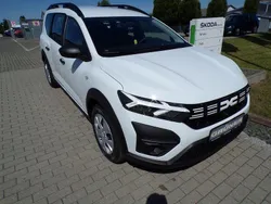 Weiß Neu 2025 Dacia Jogger Essentiel Limousine | 17.990 € (Superpreis)