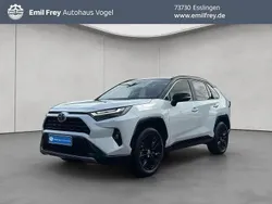 Weiß Gebraucht 2024 Toyota RAV4 Hybrid Style SUV | 43.660 € (Fairer Preis)